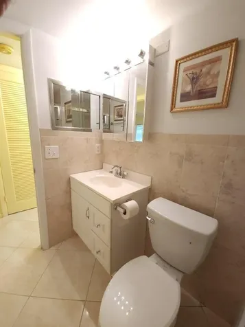 66 Cambridge C West Palm Beach FL 33417