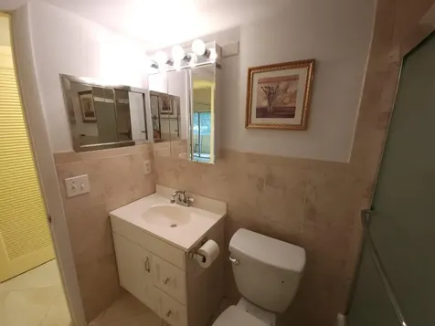 66 Cambridge C West Palm Beach FL 33417