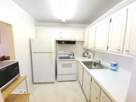 66 Cambridge C West Palm Beach FL 33417
