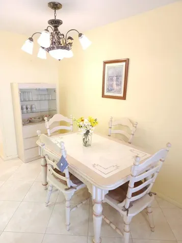66 Cambridge C West Palm Beach FL 33417