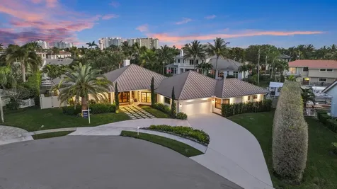 820 Ne Boca Bay Colony Drive Boca Raton FL 33487