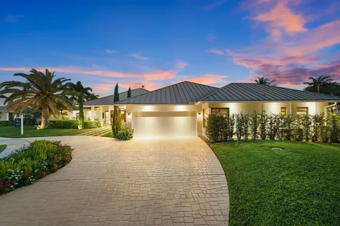 820 Ne Boca Bay Colony Drive Boca Raton FL 33487