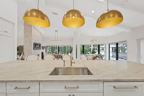 820 Ne Boca Bay Colony Drive Boca Raton FL 33487