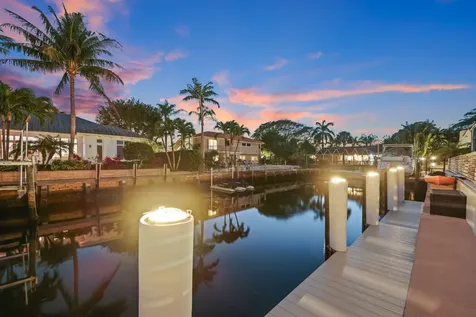 820 Ne Boca Bay Colony Drive Boca Raton FL 33487