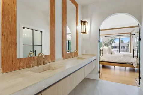 820 Ne Boca Bay Colony Drive Boca Raton FL 33487