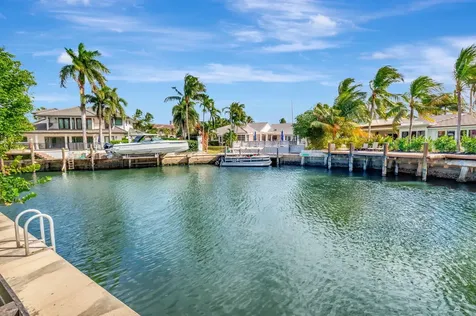 820 Ne Boca Bay Colony Drive Boca Raton FL 33487