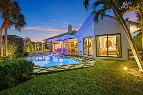 820 Ne Boca Bay Colony Drive Boca Raton FL 33487