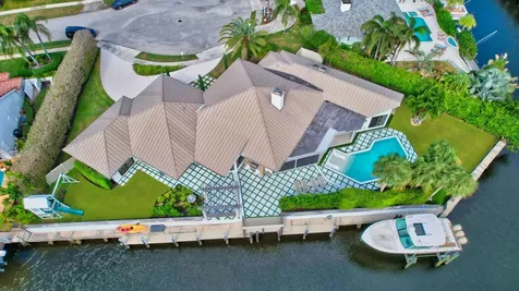 820 Ne Boca Bay Colony Drive Boca Raton FL 33487