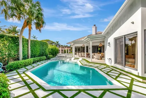 820 Ne Boca Bay Colony Drive Boca Raton FL 33487