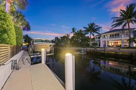 820 Ne Boca Bay Colony Drive Boca Raton FL 33487