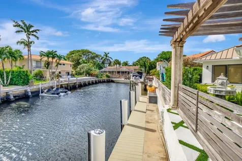 820 Ne Boca Bay Colony Drive Boca Raton FL 33487