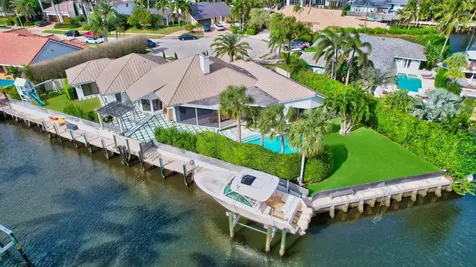 820 Ne Boca Bay Colony Drive Boca Raton FL 33487