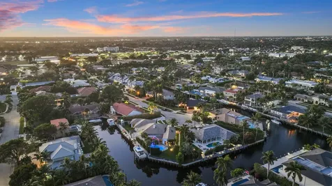 820 Ne Boca Bay Colony Drive Boca Raton FL 33487