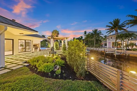 820 Ne Boca Bay Colony Drive Boca Raton FL 33487
