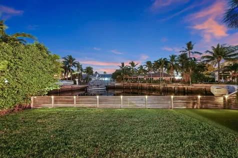820 Ne Boca Bay Colony Drive Boca Raton FL 33487