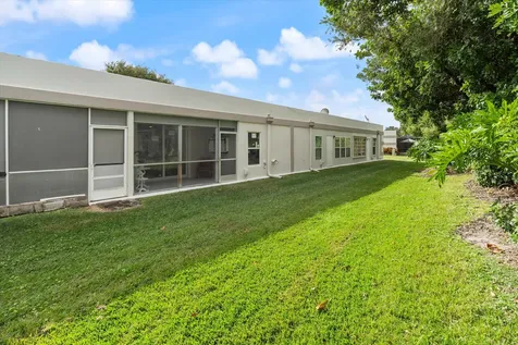 9275 Flynn Circle Boca Raton FL 33496