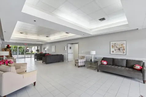 9275 Flynn Circle Boca Raton FL 33496