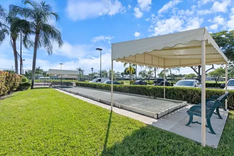 9275 Flynn Circle Boca Raton FL 33496