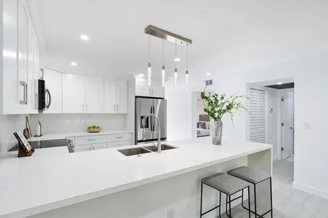 9275 Flynn Circle Boca Raton FL 33496