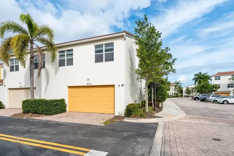 5010 Nw 16th Way Boca Raton FL 33431