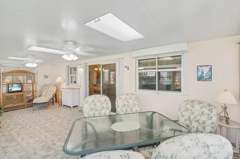 1593 Sw 14th Avenue Boynton Beach FL 33426