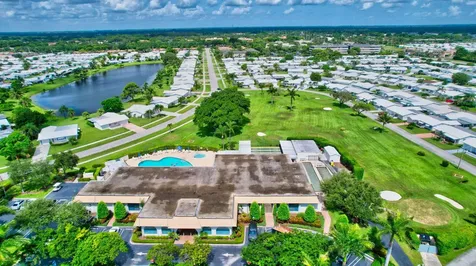 1593 Sw 14th Avenue Boynton Beach FL 33426