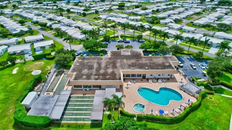1593 Sw 14th Avenue Boynton Beach FL 33426