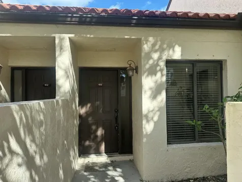 8 Via De Casas Sur Boynton Beach FL 33426