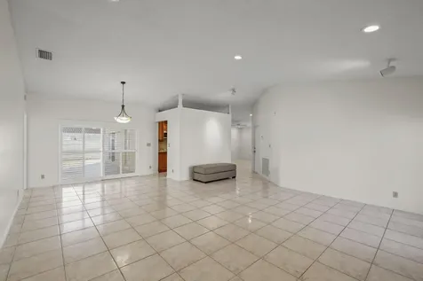 6900 Calle Del Paz Boca Raton FL 33433