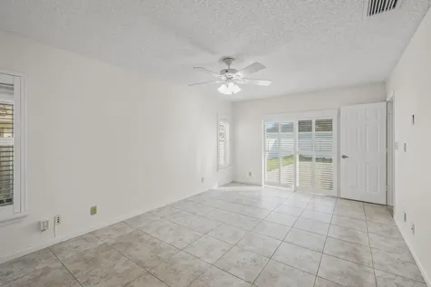 6900 Calle Del Paz Boca Raton FL 33433