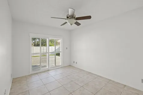 6900 Calle Del Paz Boca Raton FL 33433