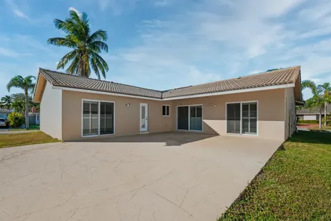 6900 Calle Del Paz Boca Raton FL 33433