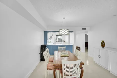 2621 Village Boulevard West Palm Beach FL 33409