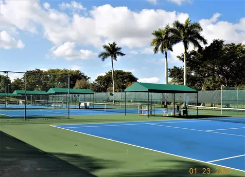 8166 Springtree Road Boca Raton FL 33496