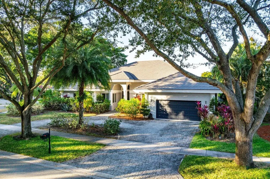 3299 St Annes Drive Boca Raton FL 33496
