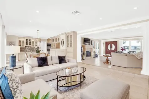 324 Fairway Court Atlantis FL 33462