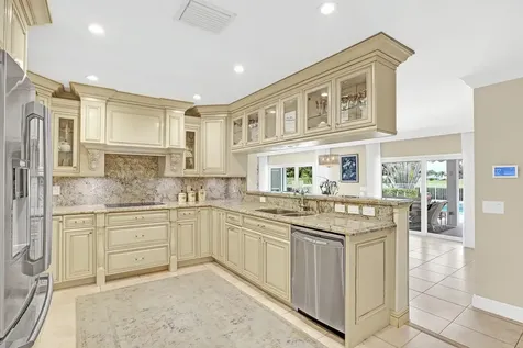 324 Fairway Court Atlantis FL 33462