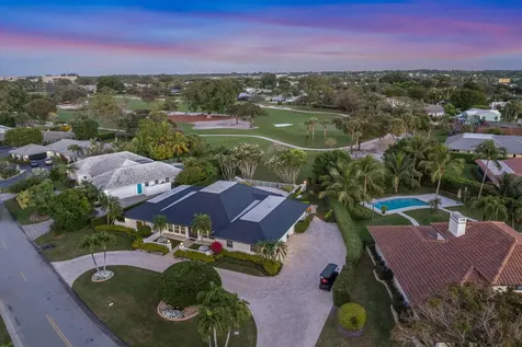 324 Fairway Court Atlantis FL 33462