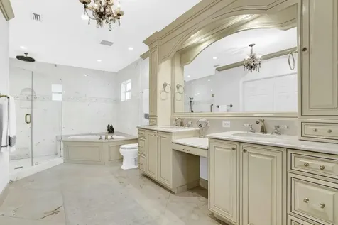 324 Fairway Court Atlantis FL 33462