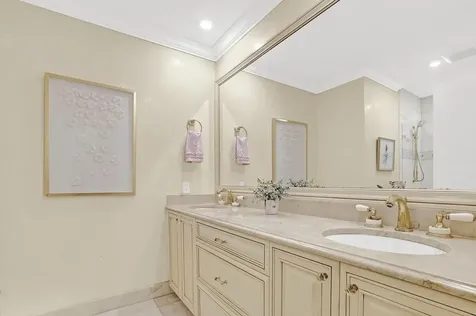 324 Fairway Court Atlantis FL 33462
