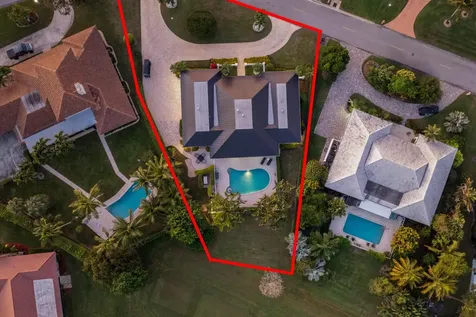 324 Fairway Court Atlantis FL 33462