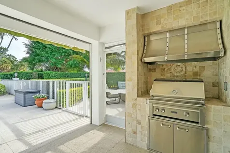 324 Fairway Court Atlantis FL 33462