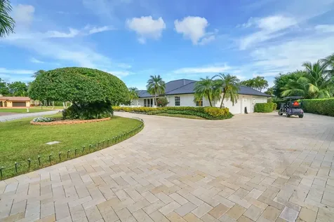 324 Fairway Court Atlantis FL 33462