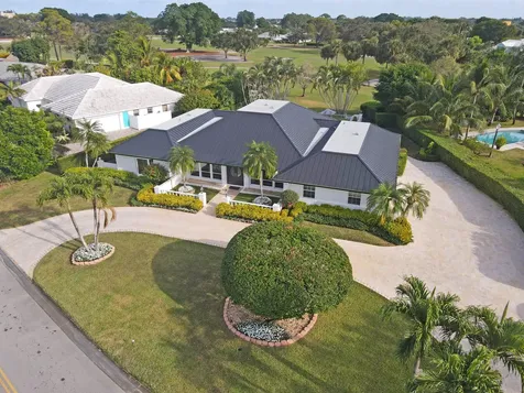 324 Fairway Court Atlantis FL 33462