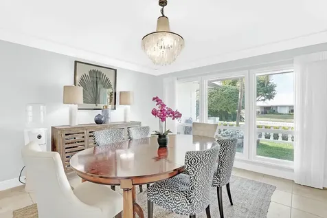 324 Fairway Court Atlantis FL 33462