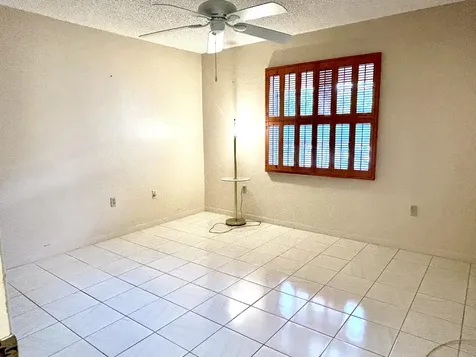 3930 Inverrary Boulevard Lauderhill FL 33319