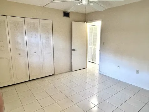 3930 Inverrary Boulevard Lauderhill FL 33319