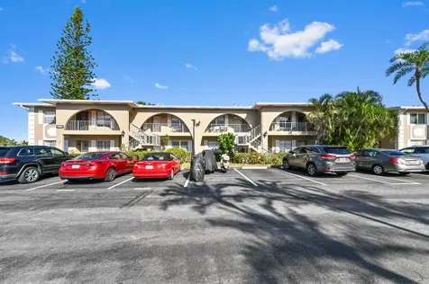13960 Via Flora Delray Beach FL 33484