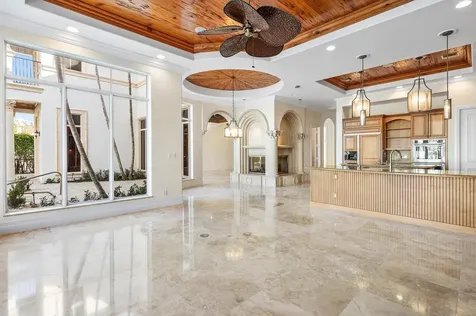 811 Ne 33rd Street Boca Raton FL 33431