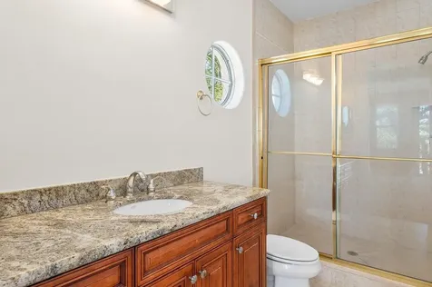 811 Ne 33rd Street Boca Raton FL 33431